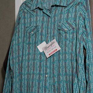 Wrangler shirt